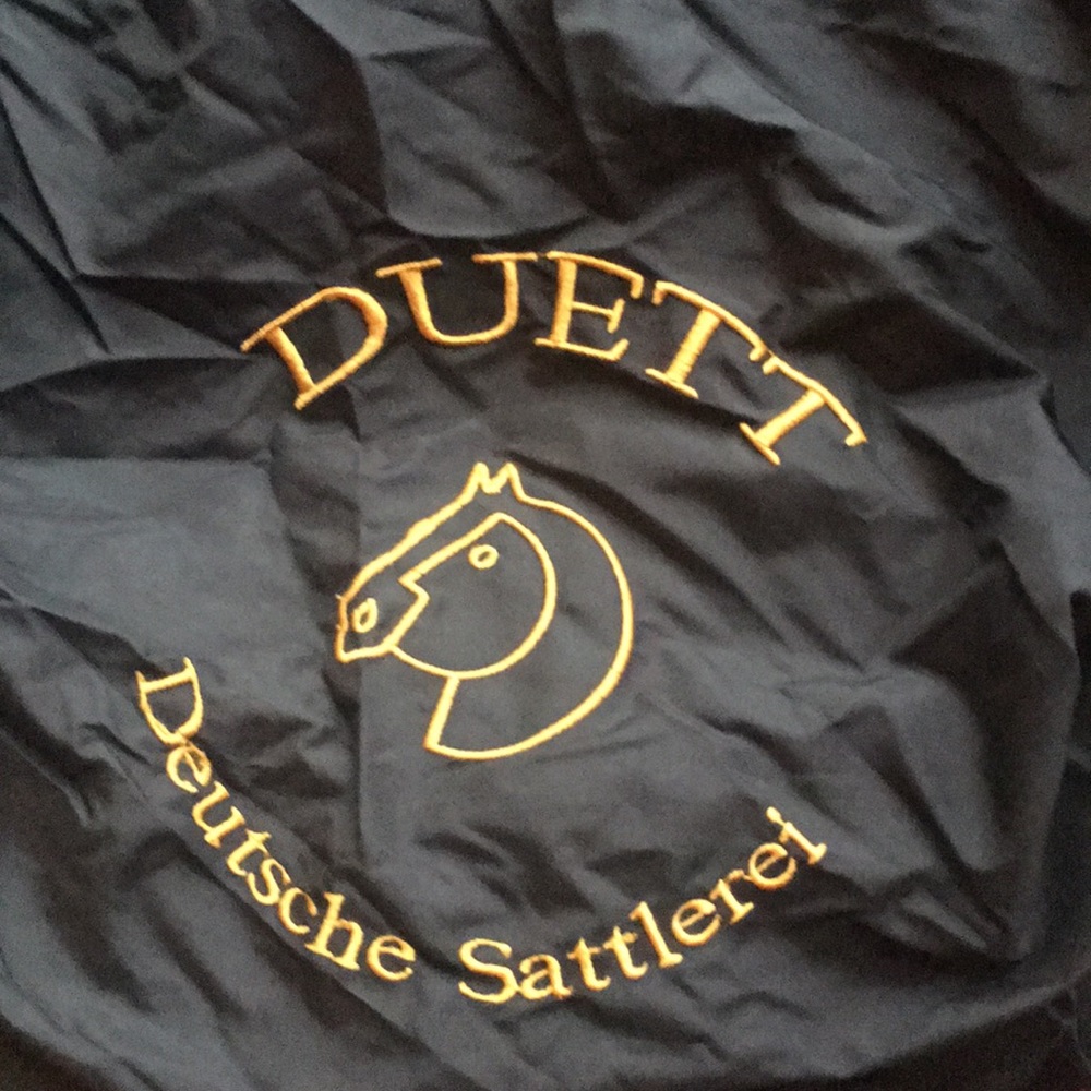 Duett saddle cover